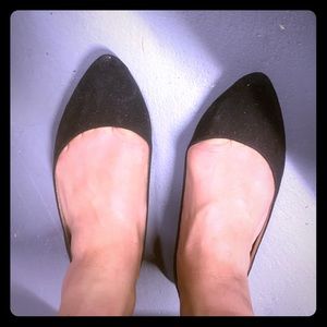 Black pointy flats